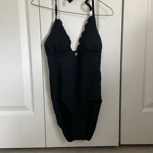 One piece swim suit